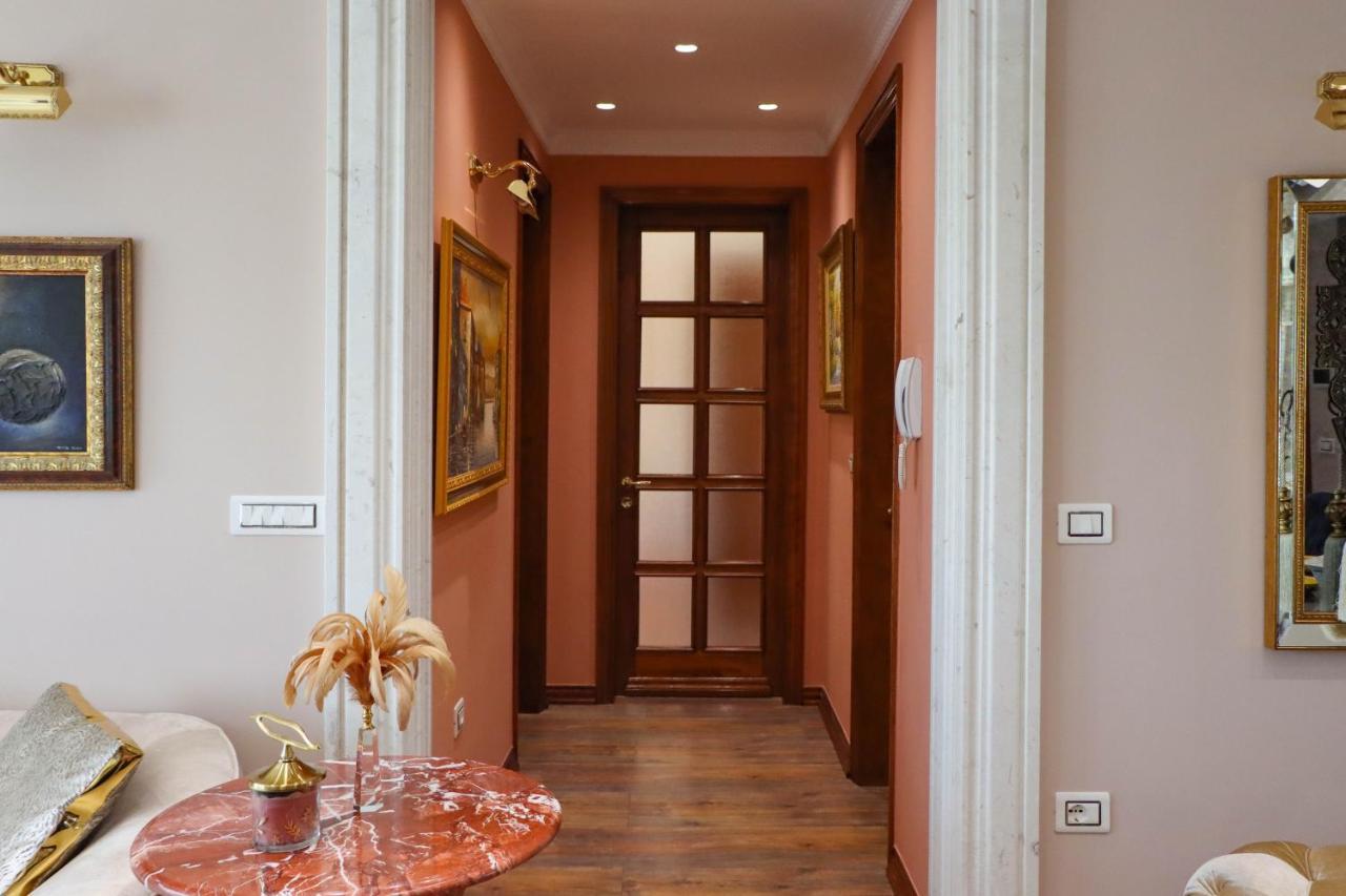 Top Luxury Tirana Bagian luar foto