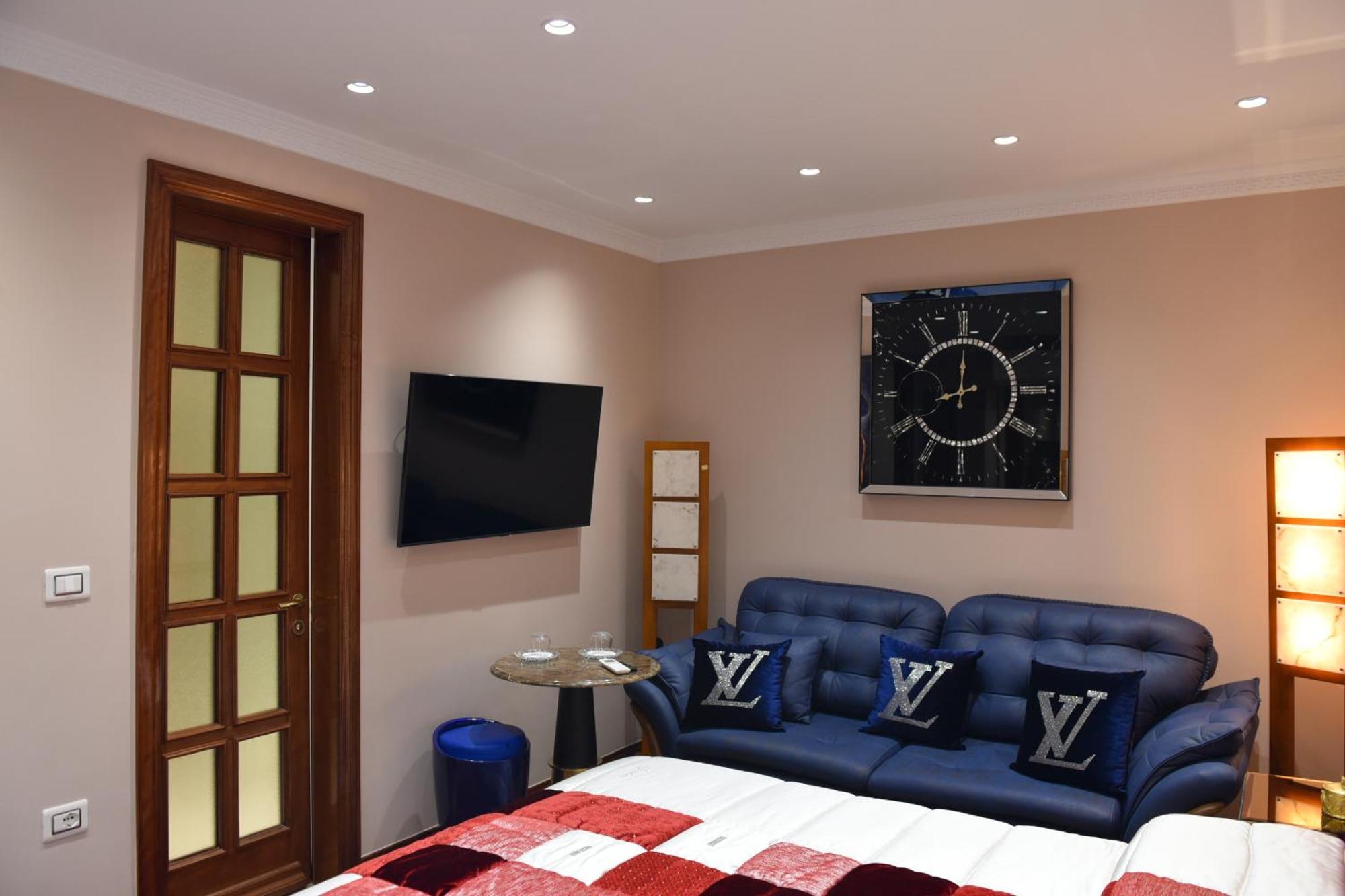 Top Luxury Tirana Bagian luar foto